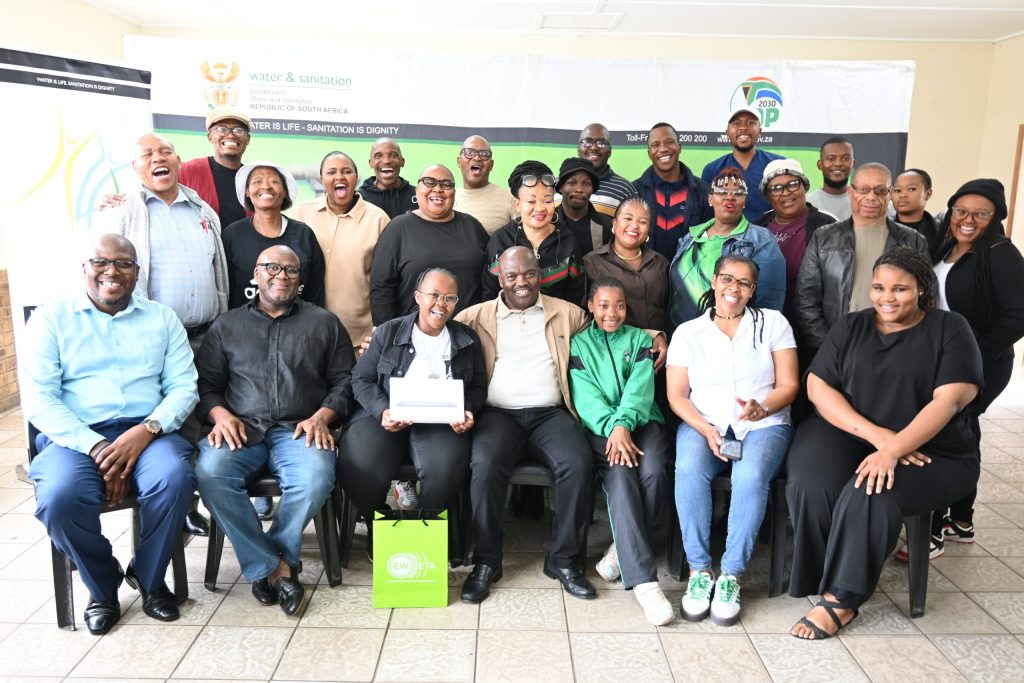 A delegation of officials from the Free State Department of Water and Sanitation attended the awards ceremony where Dikeledi Mokhothu was honoured.