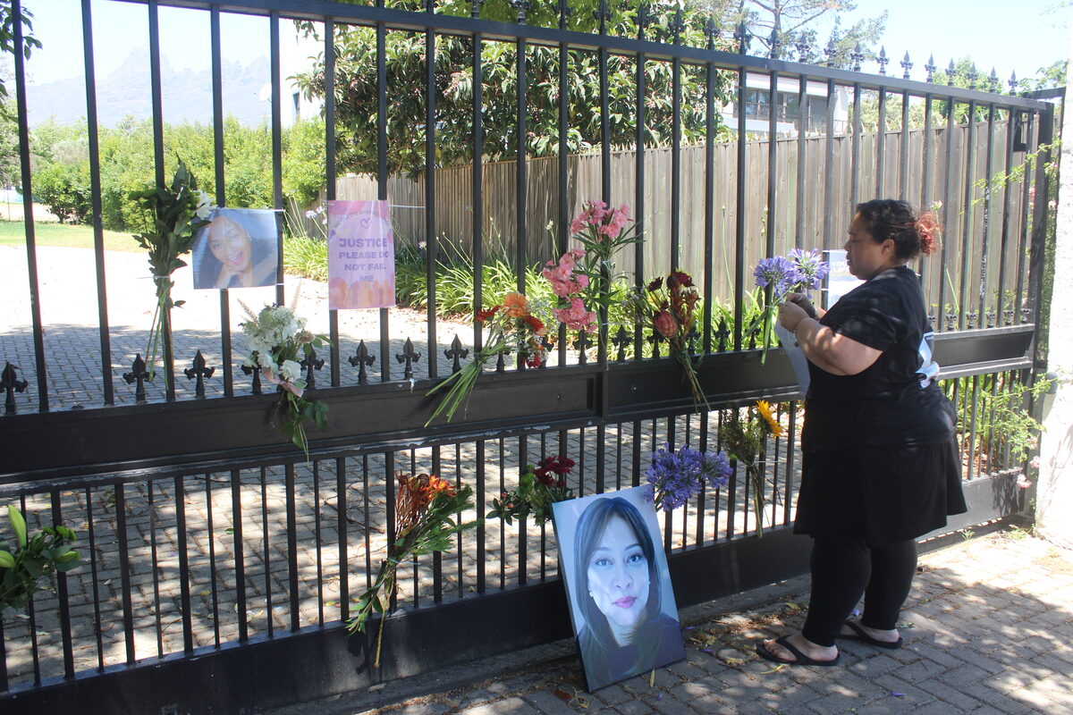 Family of murdered woman gathers at her home to remember her