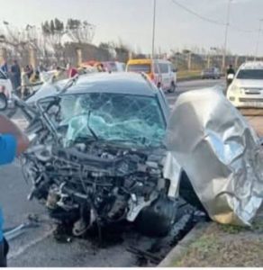 Horrific Gqeberha car crash claims five lives, two injured