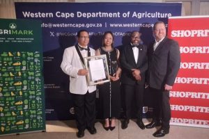 Boschendal se Shannon Robertson is die provinsie se Landbouwerker van die jaar