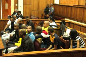 ‘Barney’-verhoor steeds dralend weens regsaansoeke rakende staatsgetuie