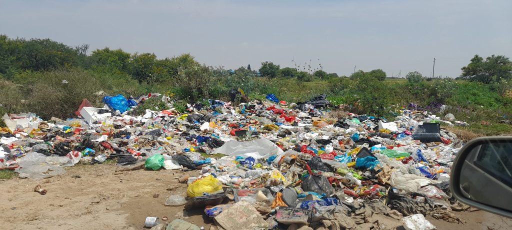 Dangerous environmental conditions at dump sites in Odendaalsrus and Allanridge, as well as at an illegal waste processing plant in Odendaalsrus, have become a source of significant concern and genuine distress for local communities.

Residents express concern that neither the local nor district municipalities are taking adequate action to implement proper environmental regulations to ensure the safety of both the environment and the people living within it.
