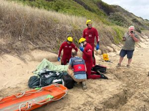 Knysna man seriously injured in para-kiting accident at Buffalo Bay