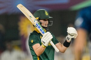 Wolvaardt and Luus power South Africa to record victory