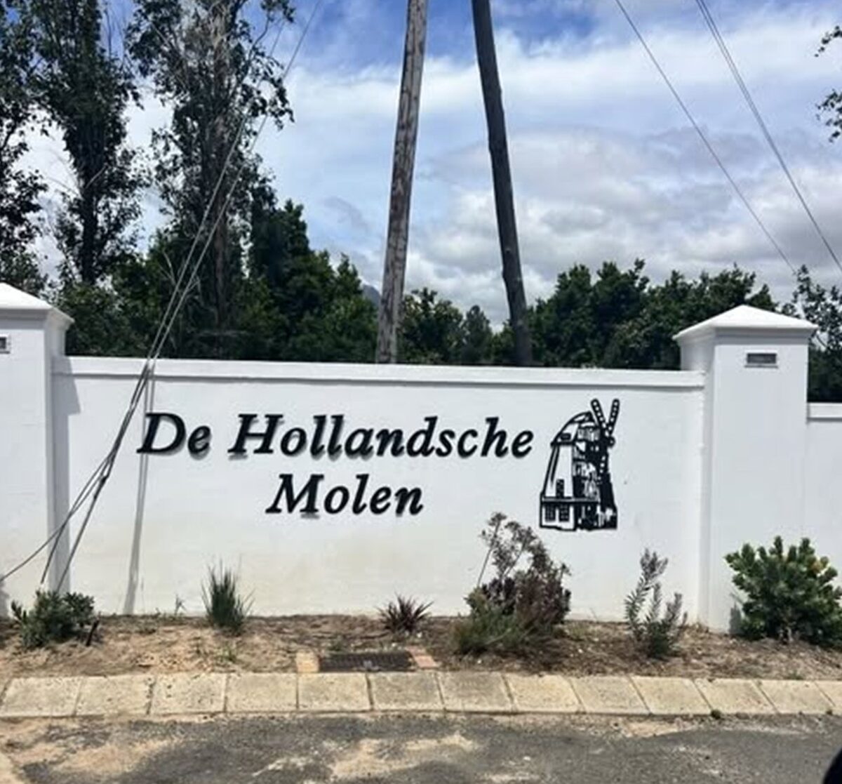 Police investigate claims of racial attack at De Hollandsche Molen as family speaks out about traumatic experience.