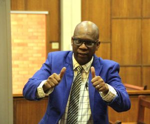 Vermeende verkragter beweer vele motiewe vir ‘n komplot teen hom