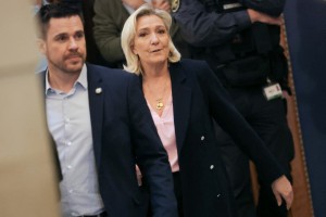 Le Pen house arrest sentence threatens French presidential campaign