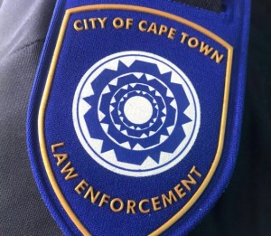 Twee van wetstoepassing kry borgtog ná hulle glo omkoopgeld eis