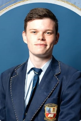 Erich Cronje kry ses onderskeidings in Afrikaans, Engels, Lewenswetenskappe, Rekeningkunde, Wiskunde en Lewensoriëntering