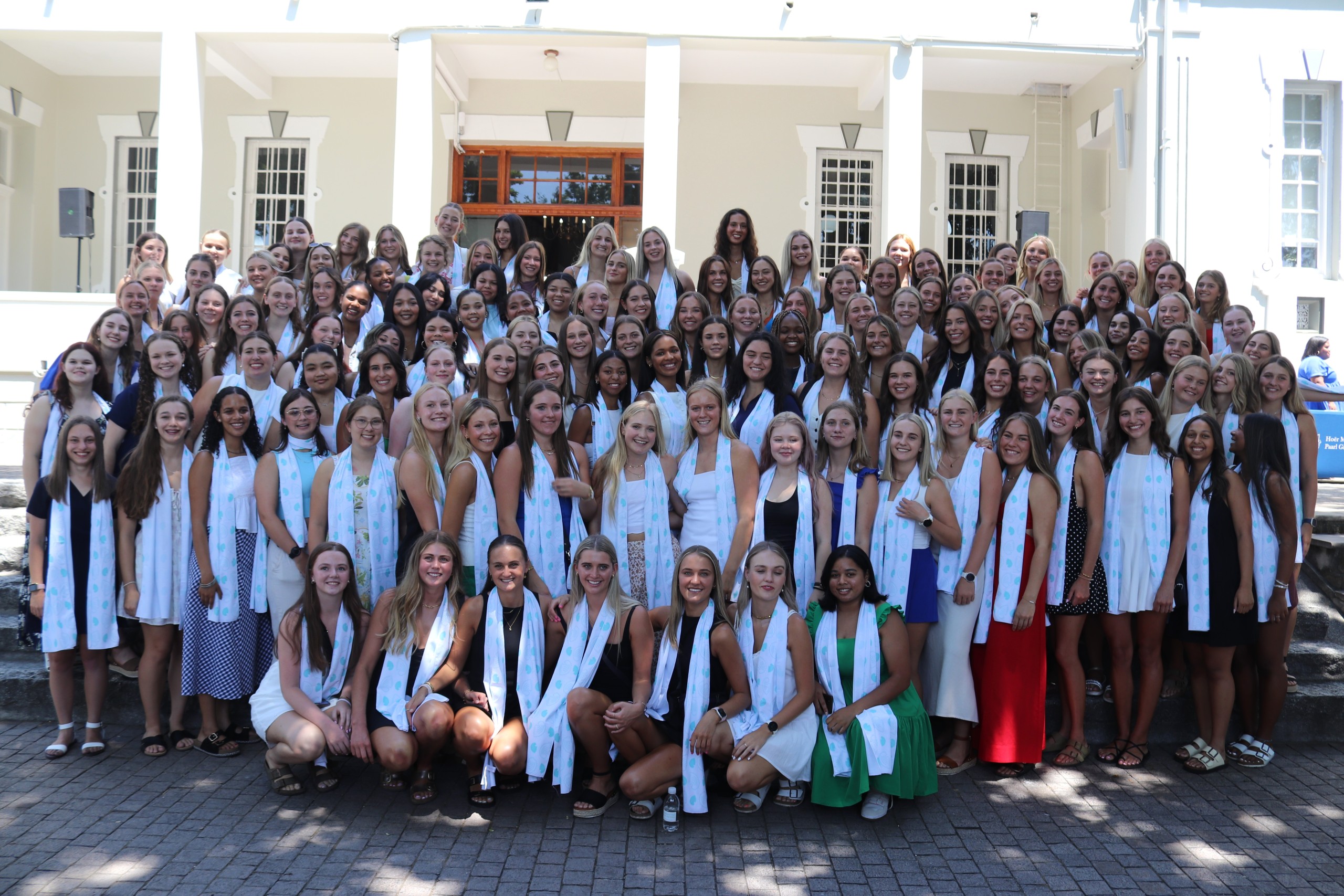 Hoër Meisieskool Paarl se matrikulante van 2025 het goed presteer.