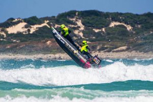 Twee kraai koning in Trans Algulhas ten spyte van teëspoed met spanmaat