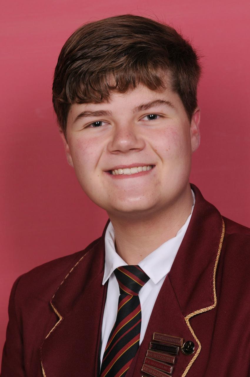 Die Hoërskool Hennenman se Louan Kotze het agt onderskeidings in is in die Top 50 van matrieks in die Vrytstaat vir 2026