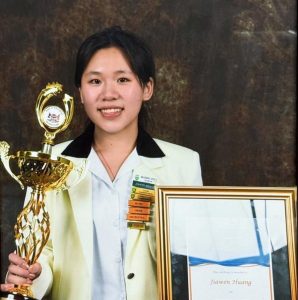Northern Cape’s top matric achiever triumphs over language barriers