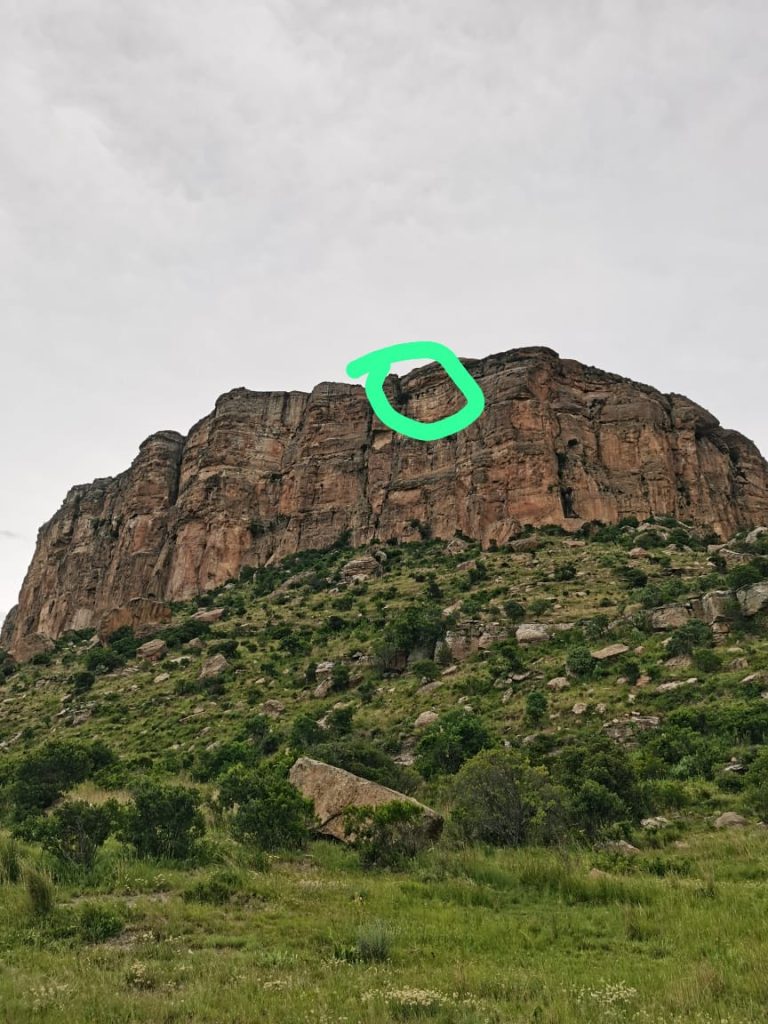 A man (78) from a village in Qwaqwa was rescued after he fell down a cliff and got stuck. 