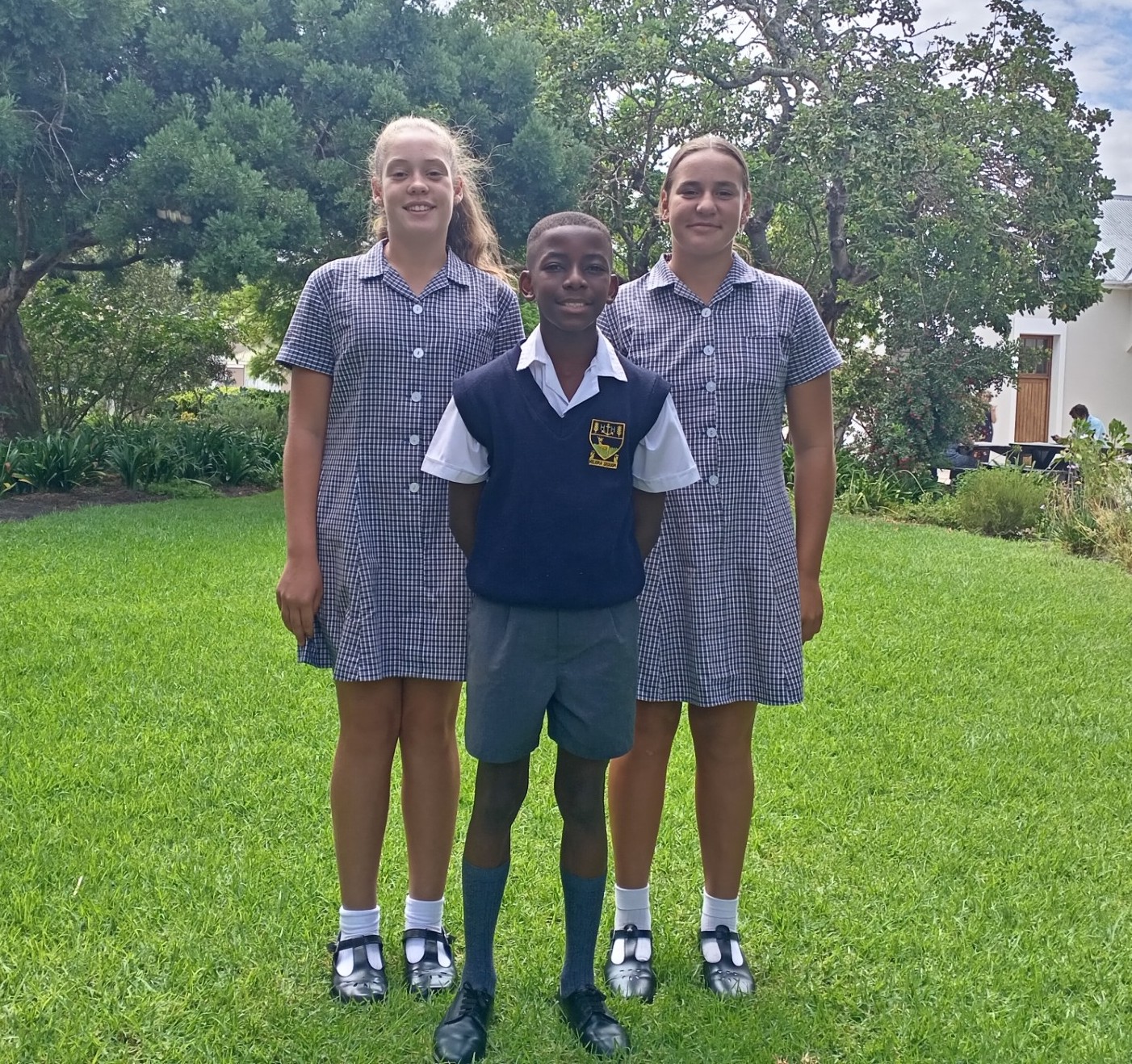 Anika Basson, Ariana Rust en Kgotso Monama is vir die Boland span gekies