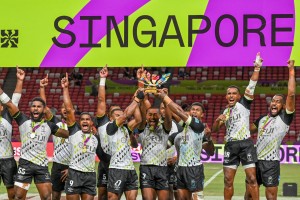 Fiji, New Zealand win gold to defend  Singapore 7s titles