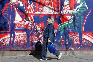 Iran-US talks begin in Switzerland in a push to avert war