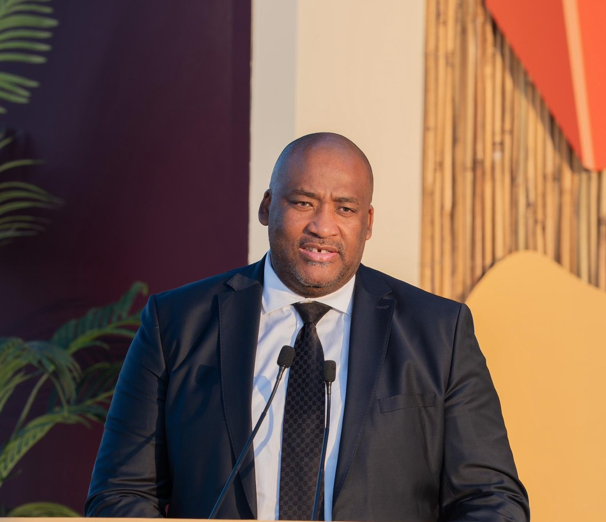 AfriForum het vandag ’n prokureursbrief aan Gayton McKenzie, minister van Sport, Kuns en Kultuur, gestuur om beswaar teen die naamsverandering van Graaff-Reinet te maak.