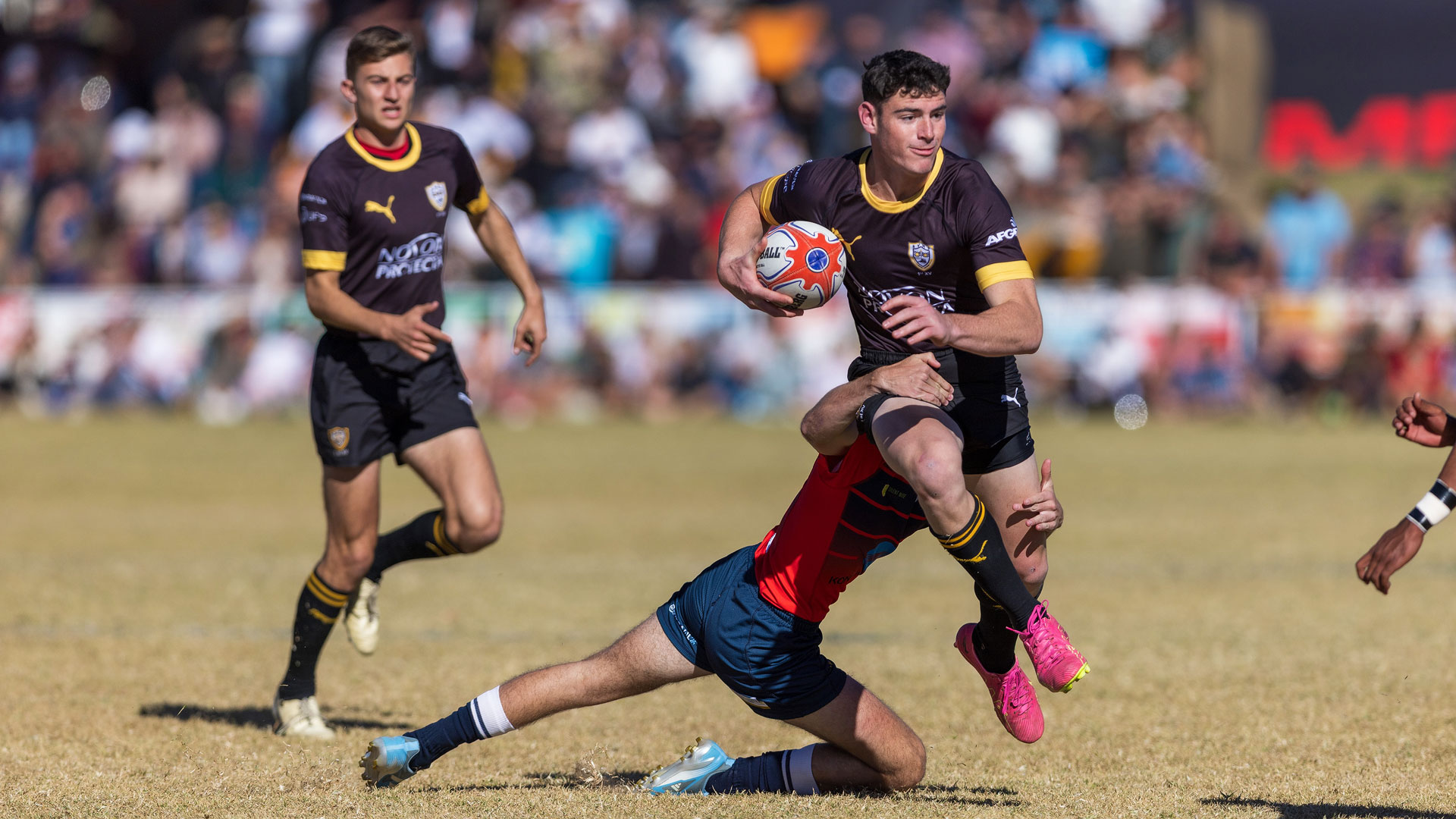 Voortrekker se jaarlikse twee-stryd teen Witteberg is 'n hoogtepunt om die kalender