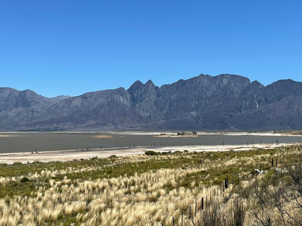 Residents across the Western Cape have been called on to use water sparingly as dam levels drop in several municipalities and concerns grow about below-average winter rainfall. The governing Democratic Alliance in the Western Cape has urged residents to fix leaks promptly, report burst pipes and adhere to water restrictions as some towns face growing water pressure.