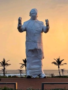 R22 million statues of Mandela and Tambo to be unveiled in March despite criticism