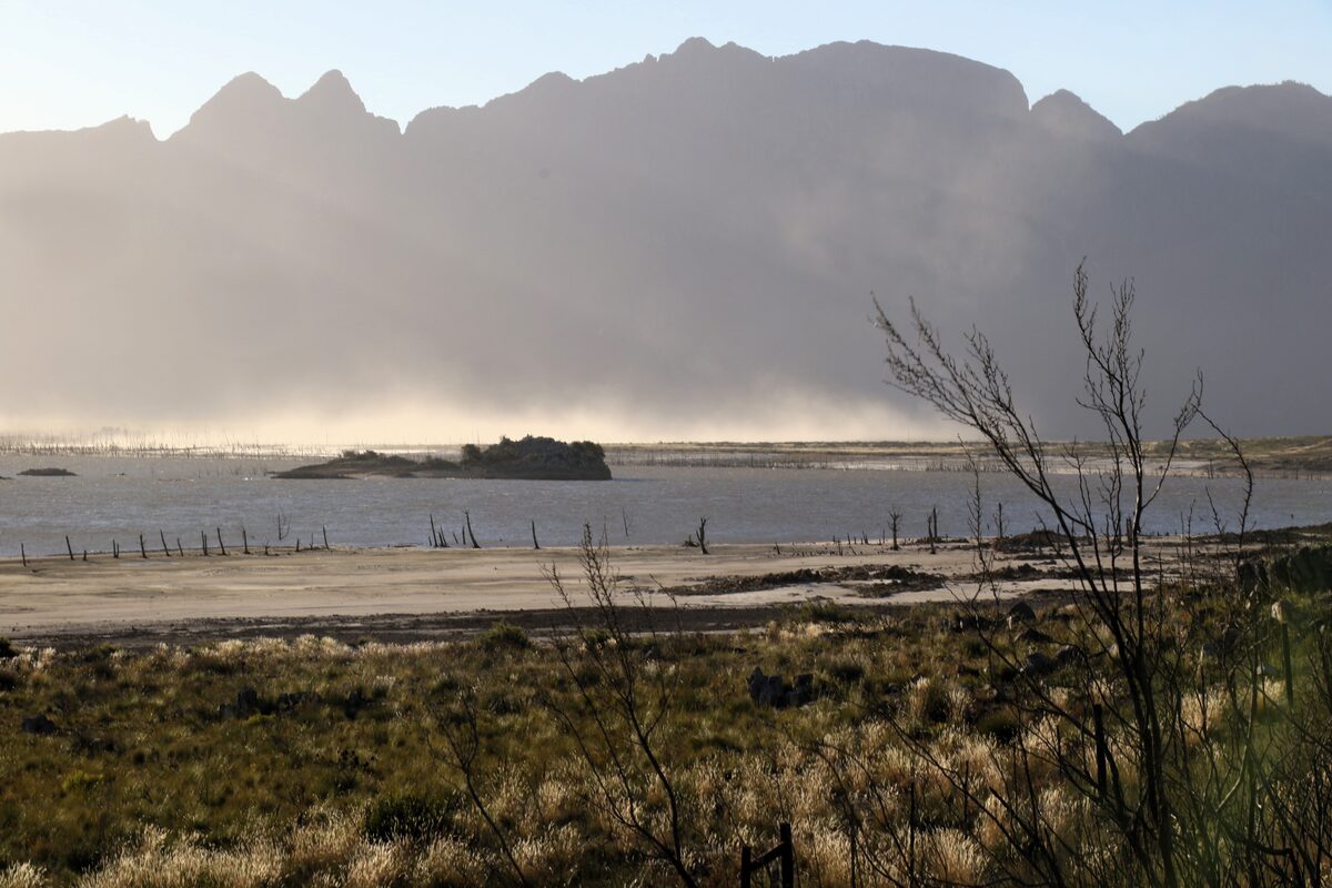 Western Cape dam levels plummet to 48.8% as water restrictions loom