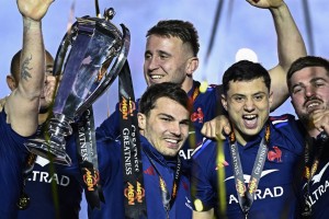 Six Nations trophy destroyed in fire during transit in Ireland