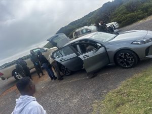 Suspects tampering with cars at Table Mountain National Park arrested