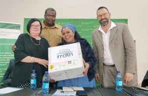 AfriForum en Saai vat hande met rolspelers in voedselprojek