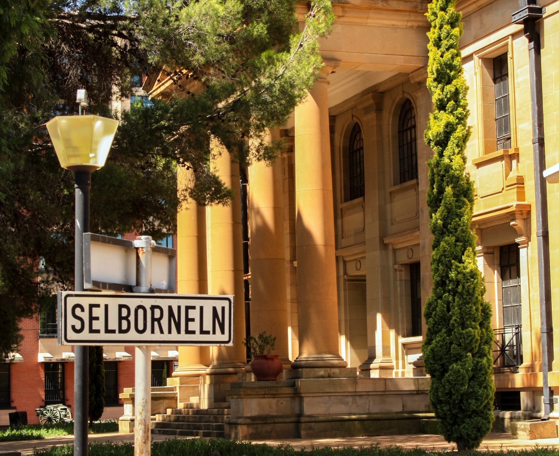 Forfeiture of R32 m. of assets in asbestos roofing scandal granted