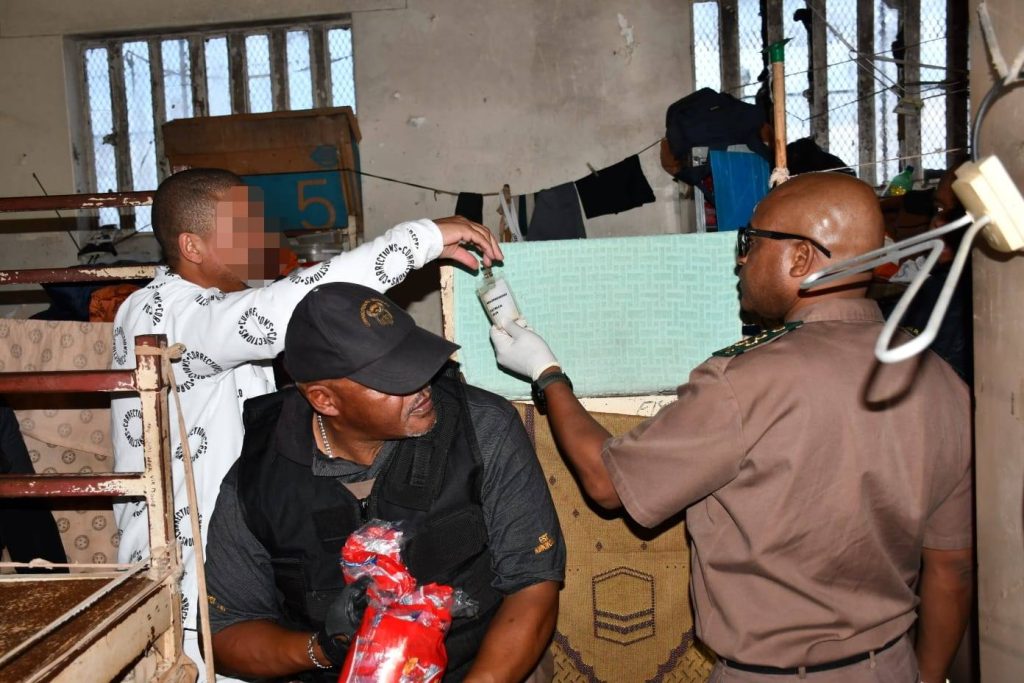 The National Commissioner conducted an unplanned search at St Albans Correctional Service.