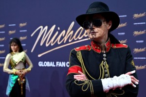 New Michael Jackson biopic draws thousands to Berlin premiere
