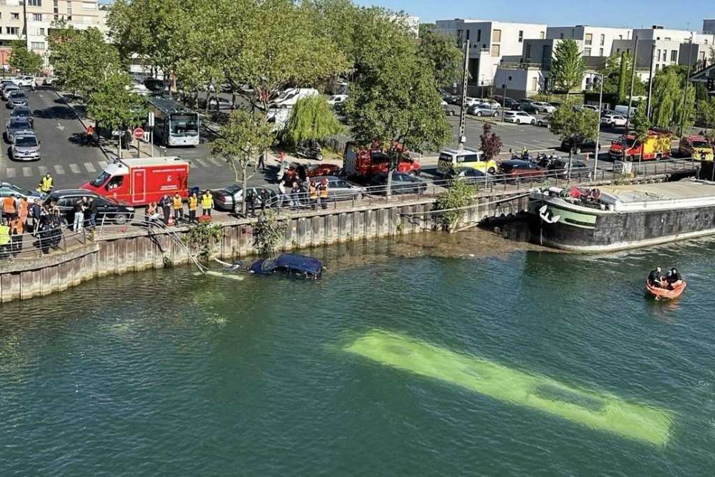 Bus plunges into the Seine River.