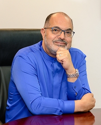 The South African Revenue Service (SARS) has collected R2.010 trillion in net revenue for the 2025/26 financial year, surpassing the R2 trillion threshold for the first time in the organisation's history.