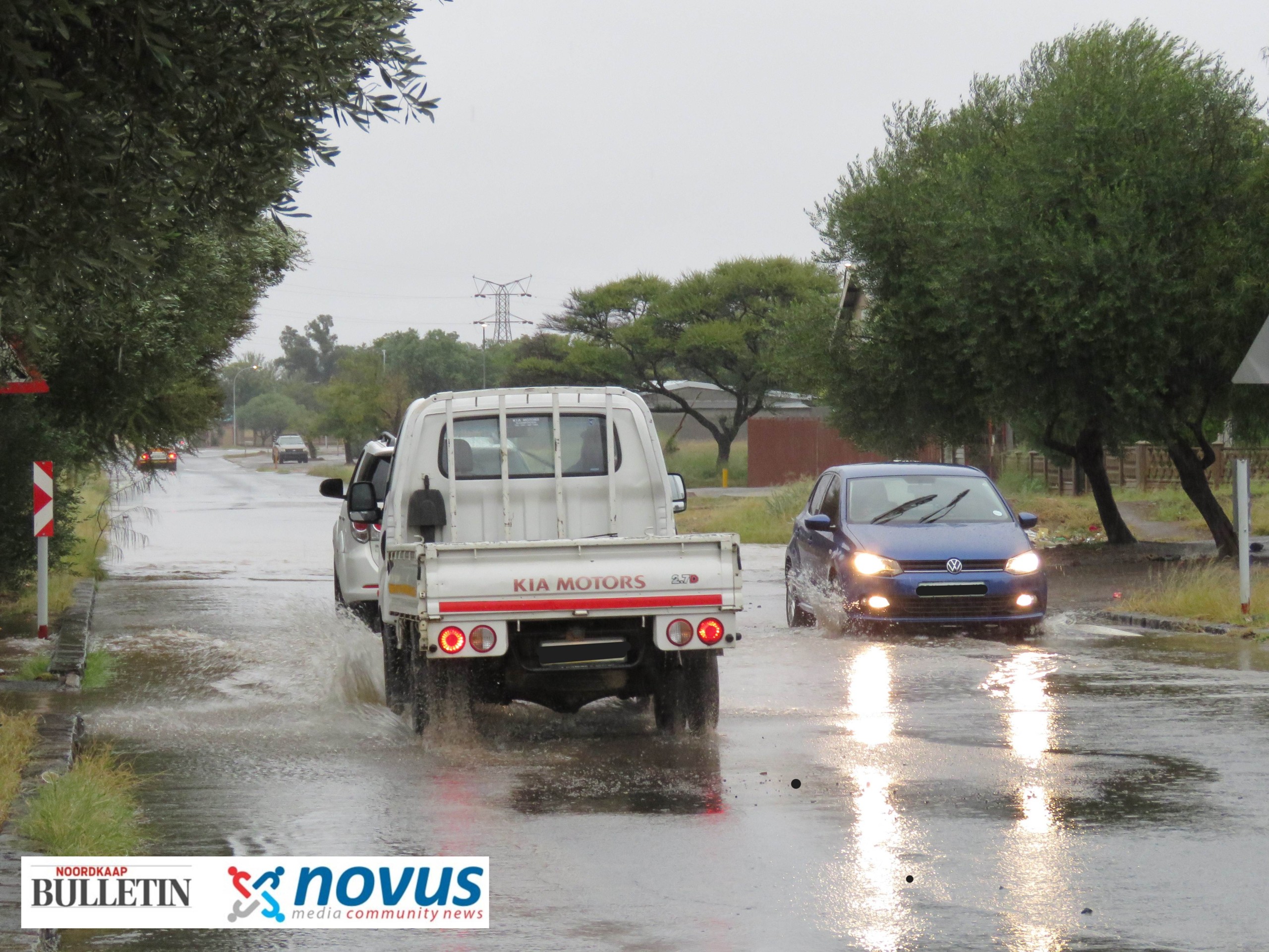 WATCH | Dangerous driving conditions grip Northern Cape during downpour
