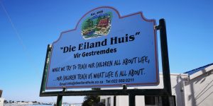 Eland Huis vir Gestremdes funksioneer sonder lisensie, ouers eis dat raad onmiddellik uittree