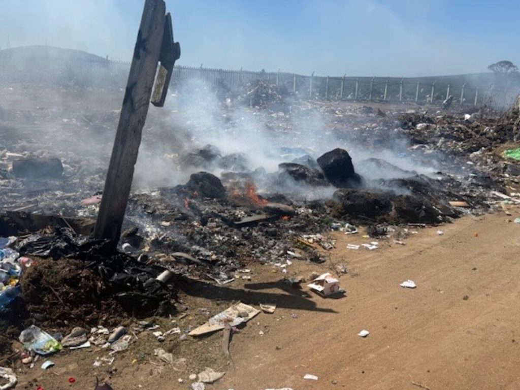 The rubbish burnt on a daily basis at the Hillwagt transfer site.