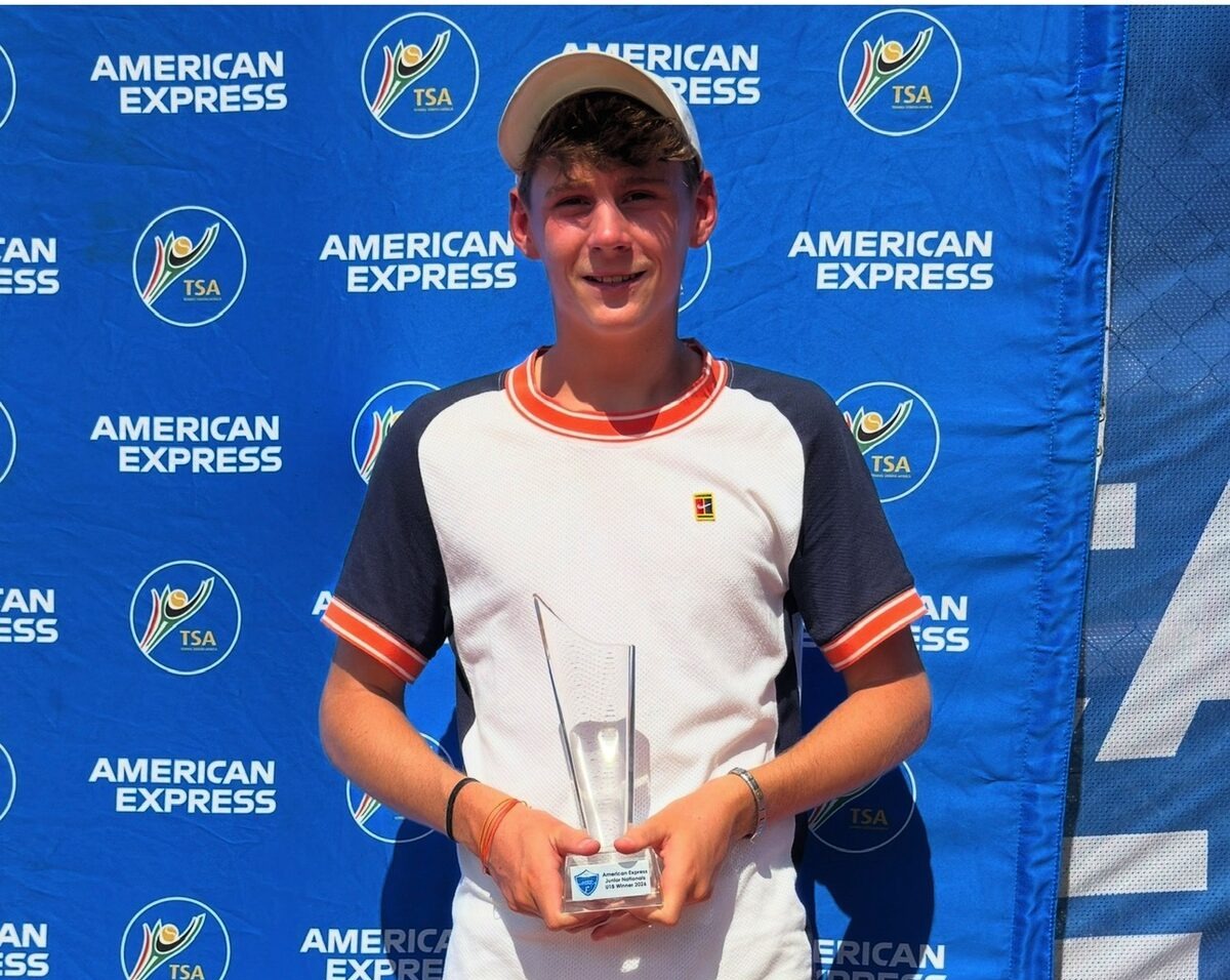 Van Deventer as een ­van Suid-Afrika se beste jong tennisspelers gekroon