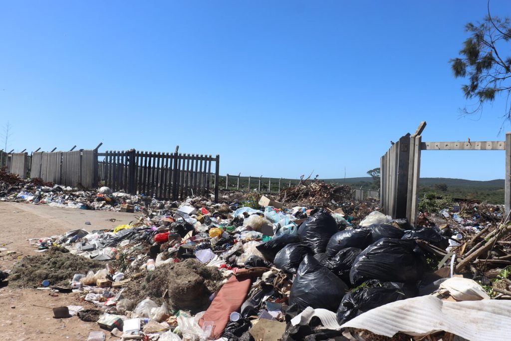 The Hillwagt transfer site remains unfenced and open for illegal dumpers.