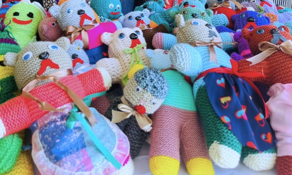 Handwerk van aftreeoord wys kinders hulle is geliefd