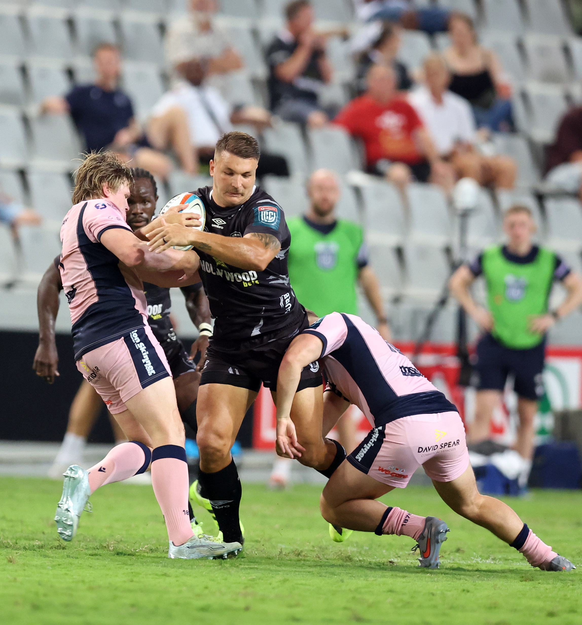 Andre Esterhuizen of the Hollywoodbets Sharks during the United Rugby Championship match between Hollywoodbets Sharks and Cardiff Rugby