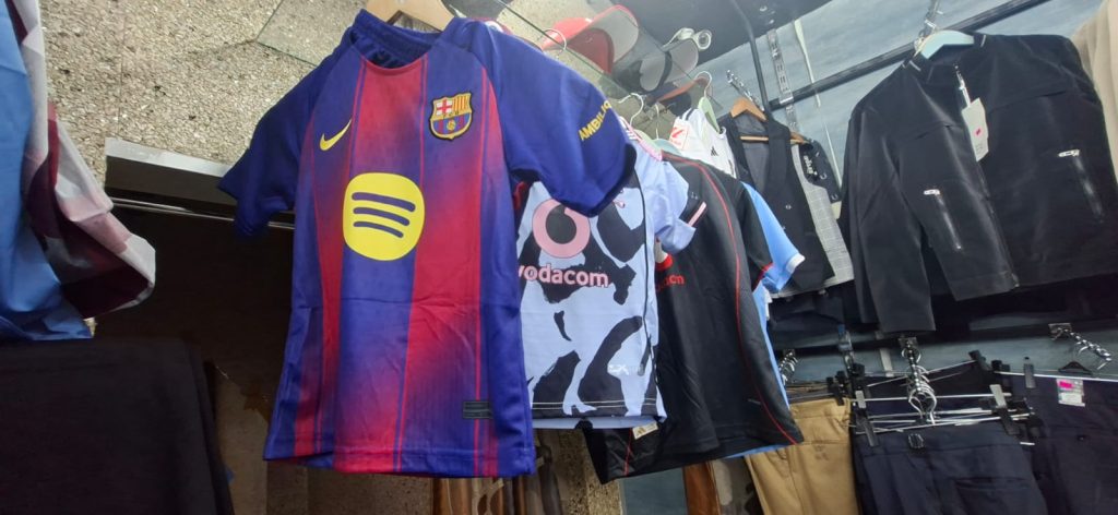 Clothes, shoes and accessories were seized.