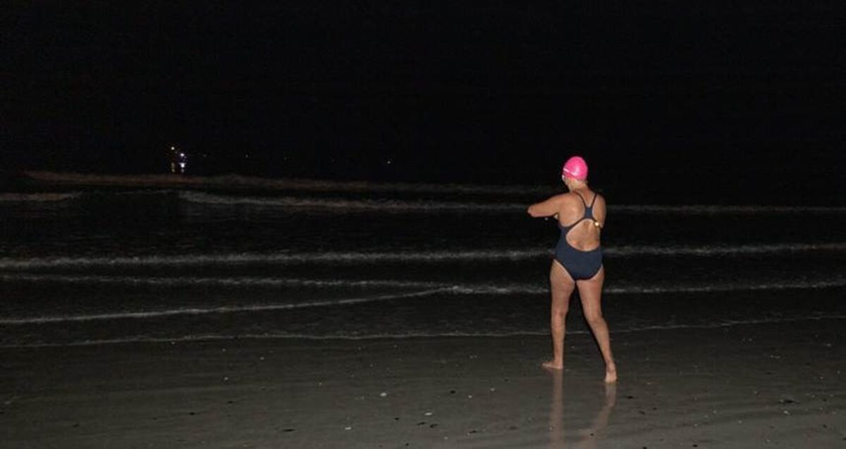 Record-breaking swim for Karen Kennedy.