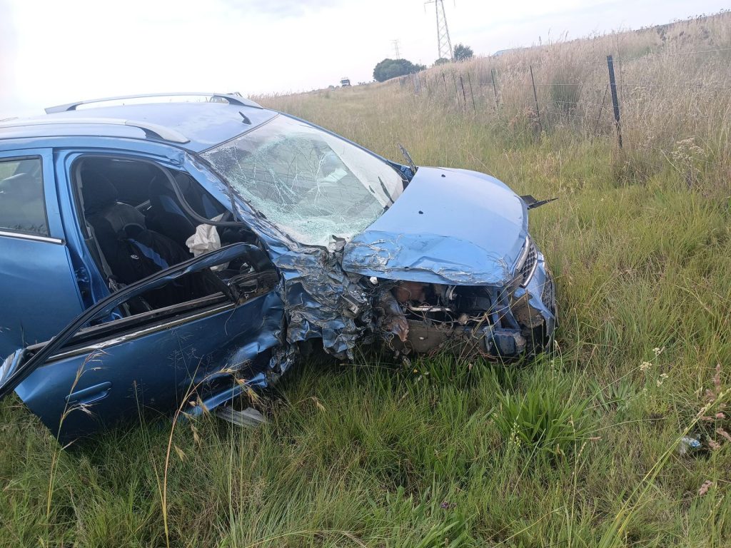 The light motor vehicle that collided with a patient transport vehicle on the N8.