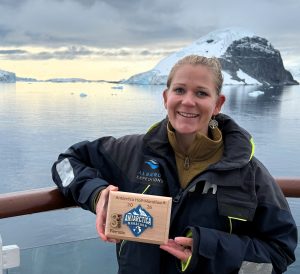 Durbanville woman placed third in Antarctica race – running the edge of the world
