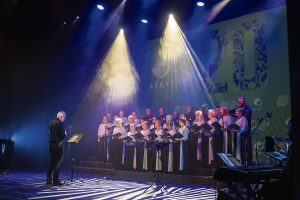 Kuilsrivier-kerkkoor kraai koning by ATKV-Suidoosterfees-koorkompetisie