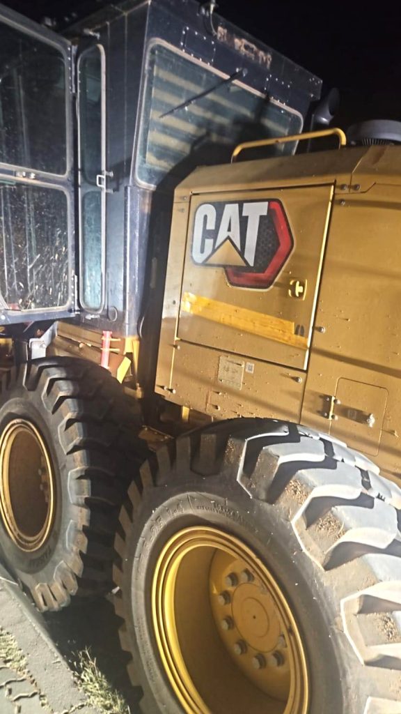 Armed suspects hijack R2 million grader, leave driver tied in bushes