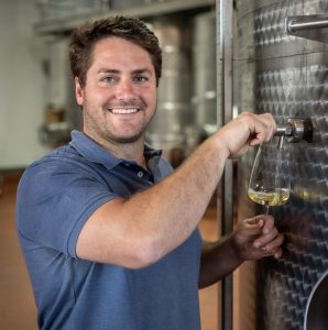 Groot Phesantekraal winemaker earns runner-up in wine competition