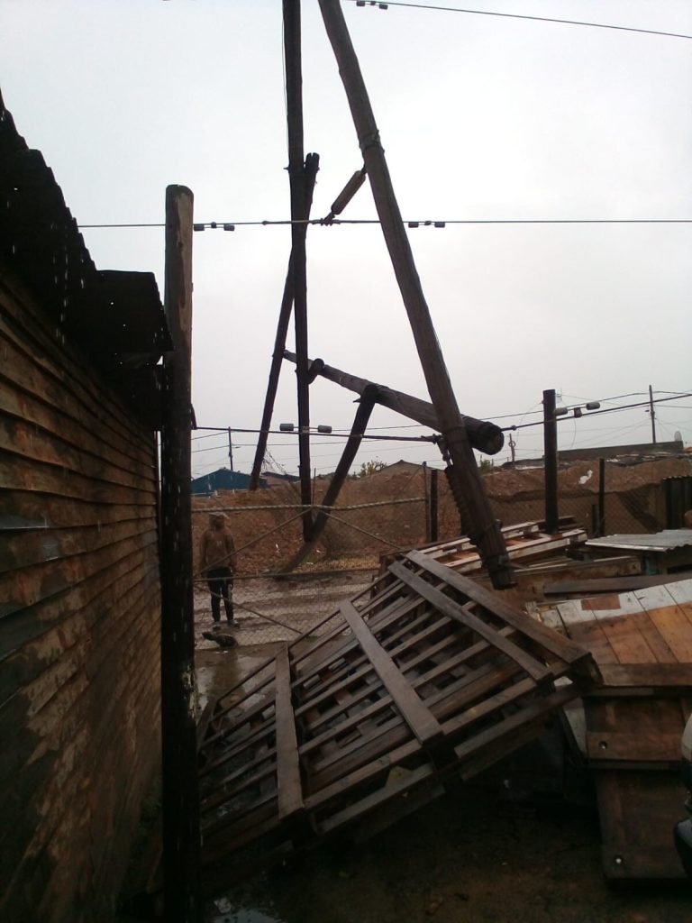 Die gure weersomstandighede is besig om grootskaalse verwoesting en chaos in Worcester te saai.