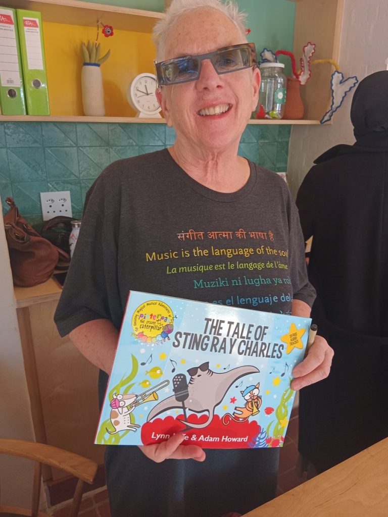 Lynn Joffe from Johannesburg with her book the Tale of Stingray Charles.